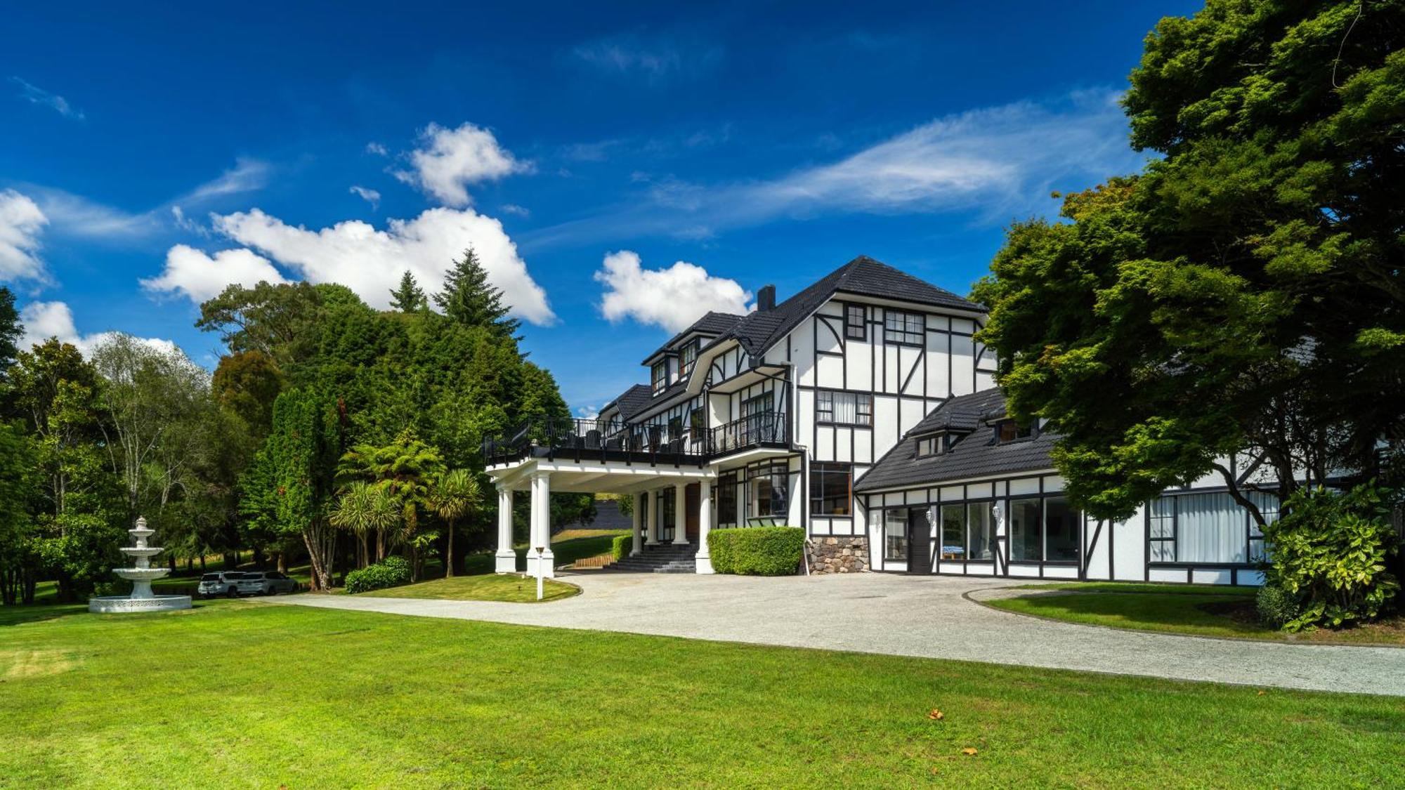 Hana Lodge ロトルア エクステリア 写真